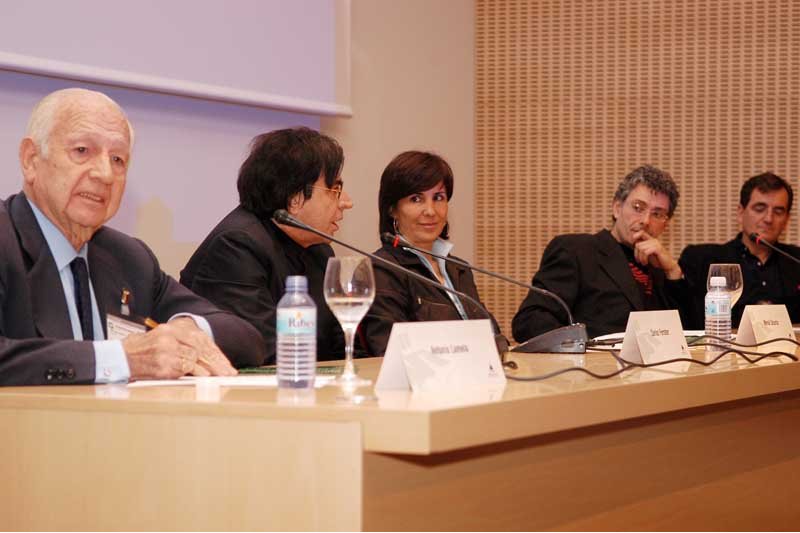 Congreso Mundial de Arquitectura Sostenible. Barcelona. Antonio Lamela, Carlos Ferrater, Luis De Garrido y Enrique León.